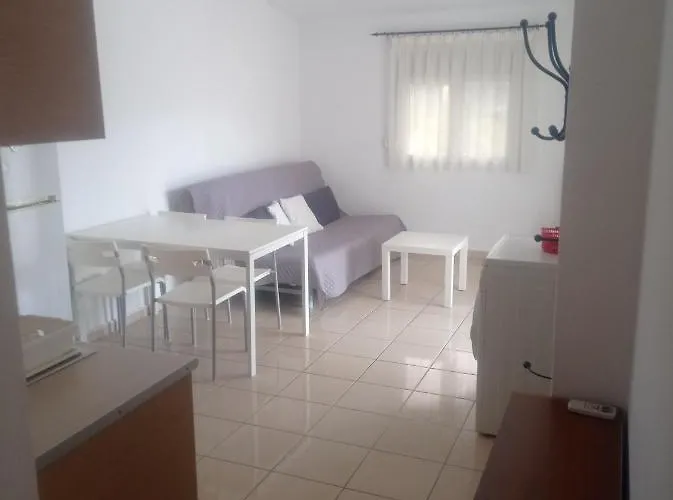 Apartman Foteinos *