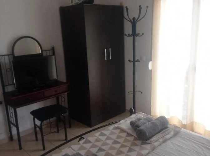 Apartman Foteinos *